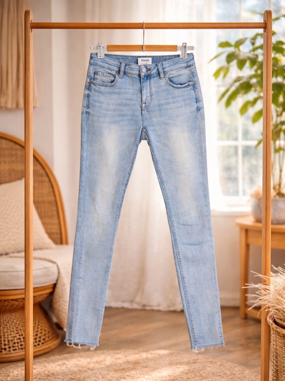 Pistola Denim Light Wash Raw Hem Skinny Jeans Size 26